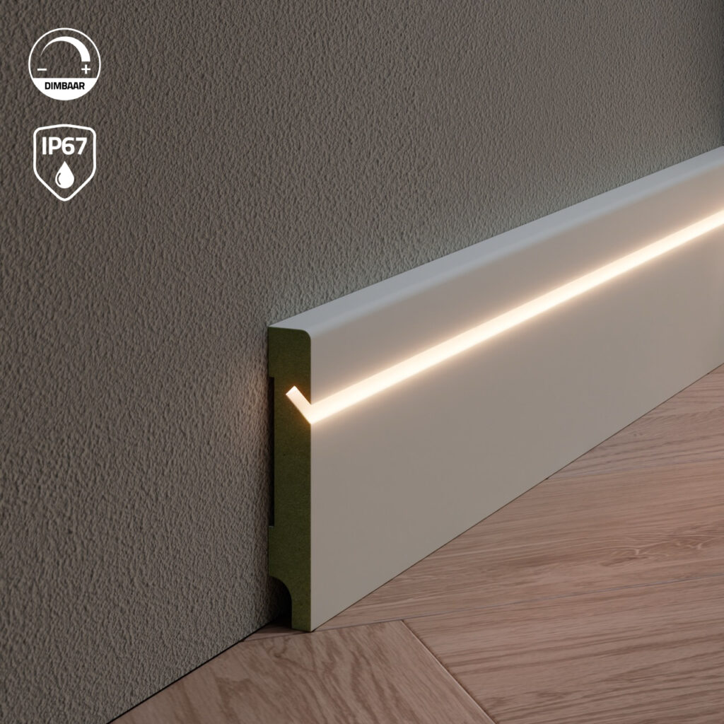 Gladde FS led plint