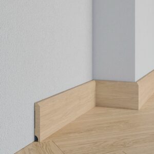 Eiken schuine plint