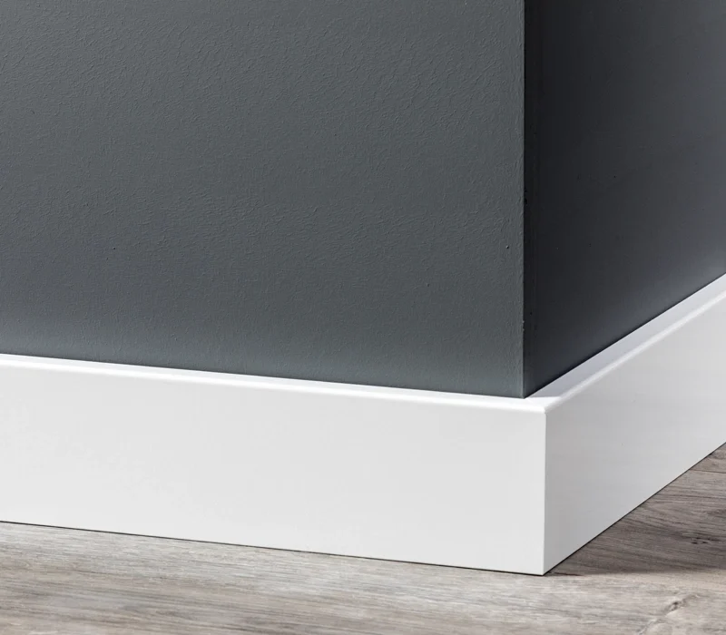 Moderne plint